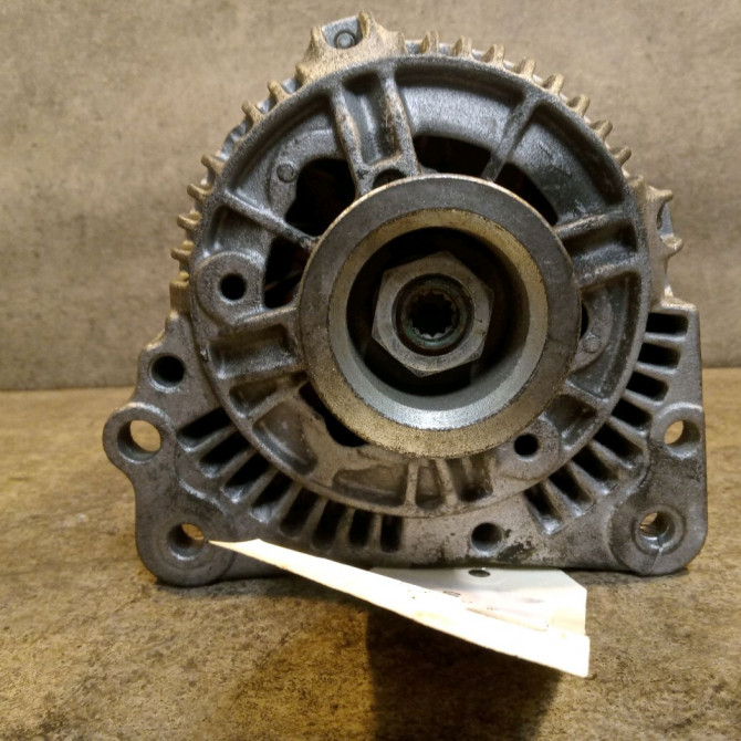 Alternateur occasion VOLKSWAGEN POLO III Phase 1 10-1994->11-1999 1.6 28903018F 3