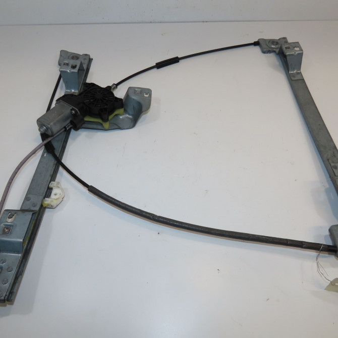 Mecanisme + moteur lève-glace avant droit occasion RENAULT KANGOO II 807207012R 1