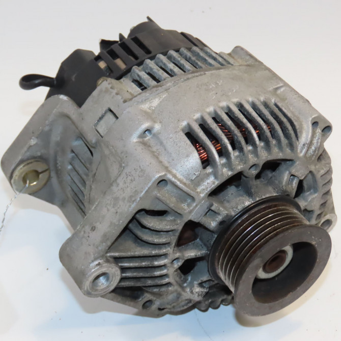 Alternateur occasion RENAULT LAGUNA I Phase 1 01-1994->04-1998 1.8 7700436626 1