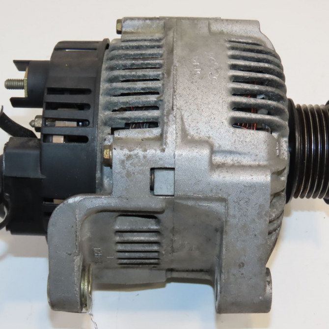 Alternateur occasion RENAULT LAGUNA I Phase 1 01-1994->04-1998 1.8 7700436626 3