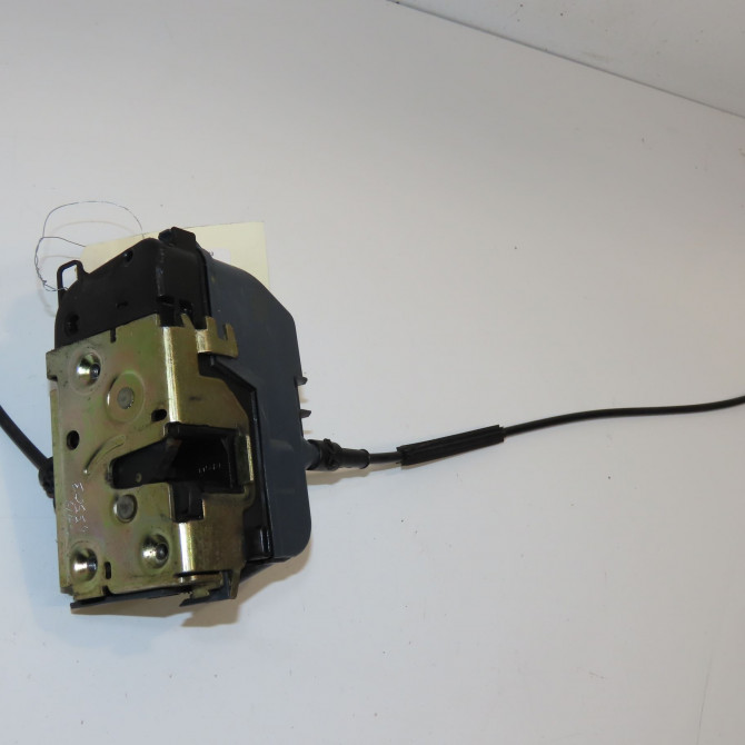 Serrure porte arg occasion RENAULT LAGUNA II Phase 2 03-2005->09-2007 1.9 DCI 125ch 8200009152 1