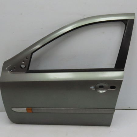 Porte avant gauche occasion RENAULT LAGUNA II Phase 1 11-2000->03-2005 1.9 DCI 120ch 7751472437