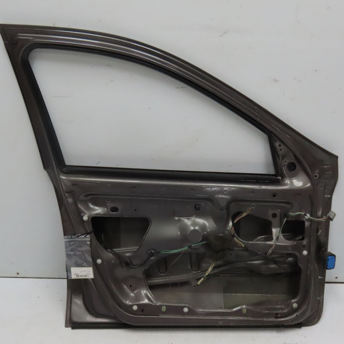 Porte avant gauche occasion RENAULT LAGUNA II Phase 1 11-2000->03-2005 1.9 DCI 120ch 7751472437 2