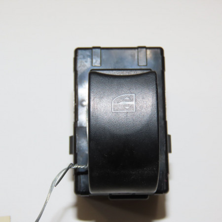 Commande leve-glace porte arrière gauche occasion RENAULT KOLEOS I Phase 1 06-2008->12-2011 2.0 DCI 150ch