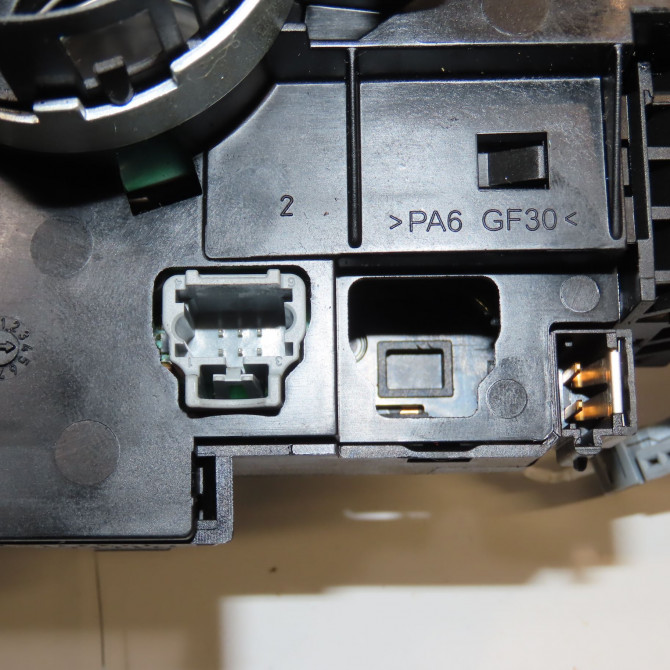 Bloc commodos occasion CITROEN C3 PICASSO Phase 1 02-2009->08-2012 1.6 HDi 16v 90ch 98062015XT 4