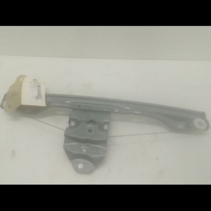 Mecanisme+moteur leve-glace avg occasion RENAULT TWINGO III Phase 1 06-2014->... 1.0 SCE 12v 70ch 807215092R 2