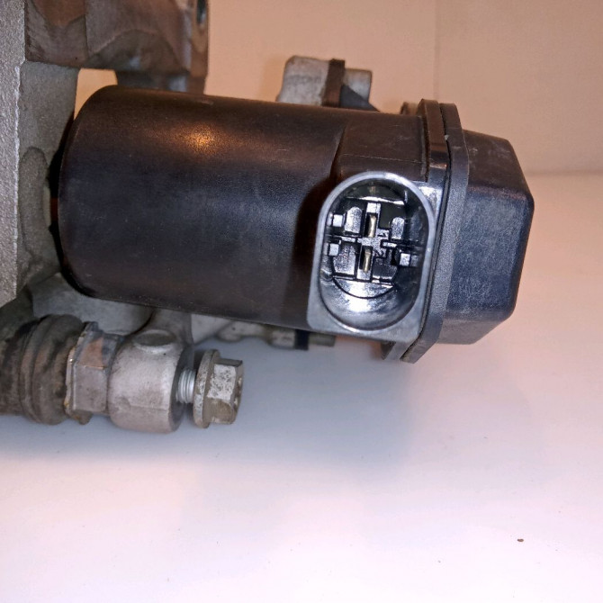 Etrier de frein arrière droit occasion CITROEN DS3 1672362580 3