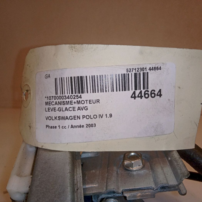 Mecanisme+moteur leve-glace avg occasion VOLKSWAGEN POLO IV Phase 1 01-2002->05-2005 1.9 TDI 100ch 6Q4837461J 5