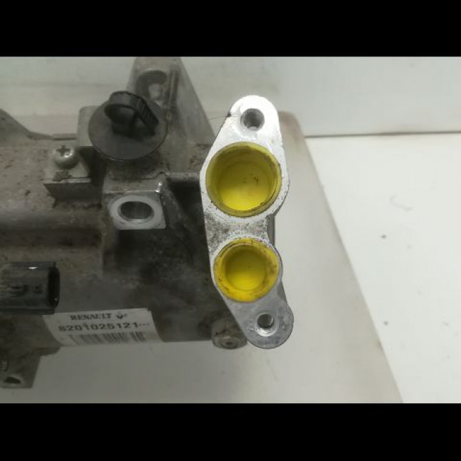 Compresseur air conditionne occasion DACIA LOGAN I Phase 2 07-2008->12-2012 1.5 DCI 70ch 8201025121 3