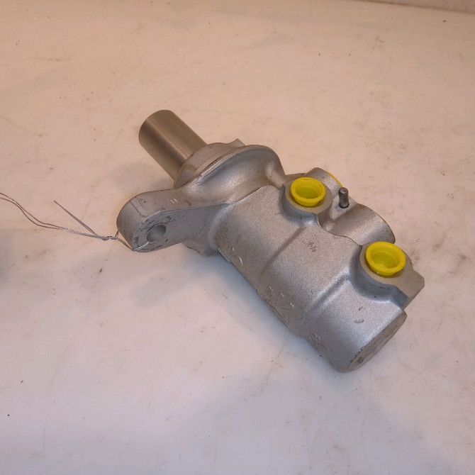 Maitre cylindre occasion PEUGEOT RIFTER 1638051480 3