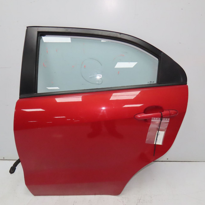 Porte arrière gauche occasion KIA RIO III Phase 1 04-1995->04-1999 1.2i 85ch 770031W210 1