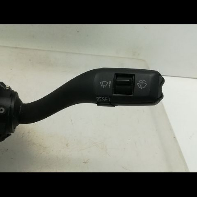 Bloc commodos occasion AUDI A4 II Phase 1 01-2001->11-2004 1.9 TDi 101ch 2