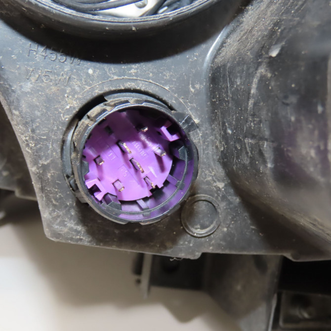 Phare gauche occasion FIAT PUNTO III Phase 1 01-2012->... 1.2i 69ch 51937144 3