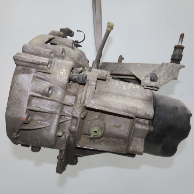 Boîte à vitesse mecanique occasion RENAULT SCENIC II Phase 1 03-2004->09-2006 1.5 DCI 80ch 7701723234 4