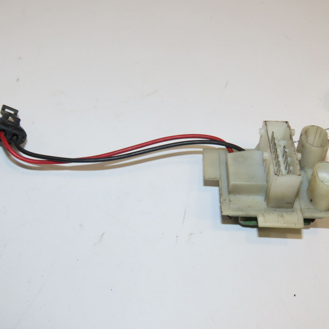 Resistance de chauffage occasion RENAULT CLIO II Phase 1 03-1998->06-2001 1.2i 7701067033 1