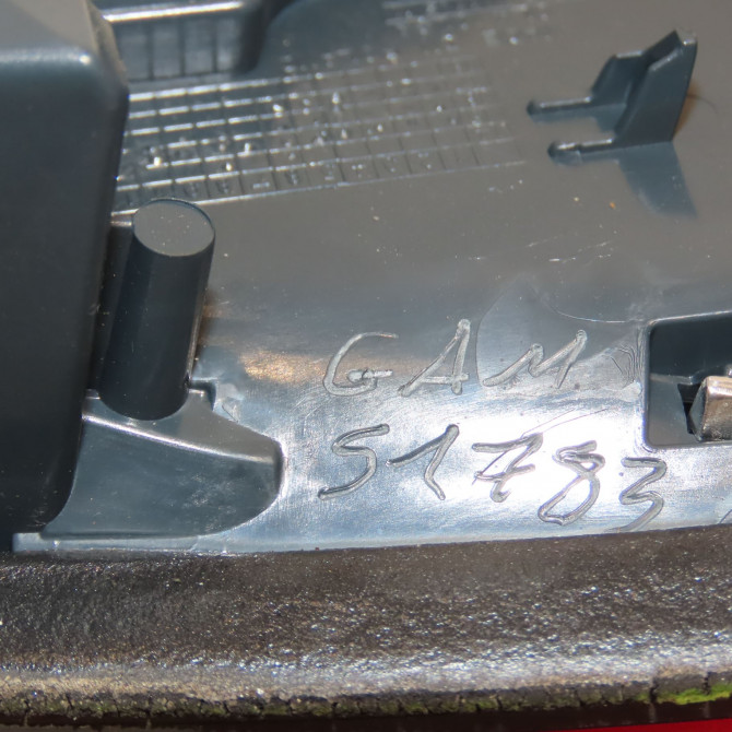 Feu arrière intérieur droit occasion B.M.W. SERIE 1 II phase 2 03-2015->... 114 D 95ch 63217456504 4