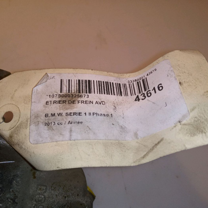 Etrier de frein avant droit occasion B.M.W. SERIE 1 II Phase 1 08-2011->06-2015 34116850644 4