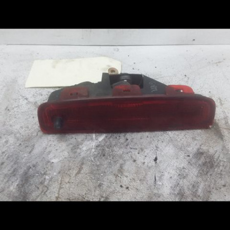 Feux stop supplementaire occasion DACIA LOGAN I Phase 1 06-2005->06-2008 1.5 DCI 85ch 8200690118