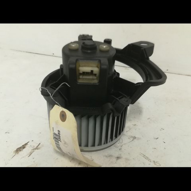 Ventilateur de chauffage occasion ALFA ROMEO MI.TO MI.TO Phase 1 2008-09-01->2016-12-31 1.6 JTDm 120ch 77365054 1