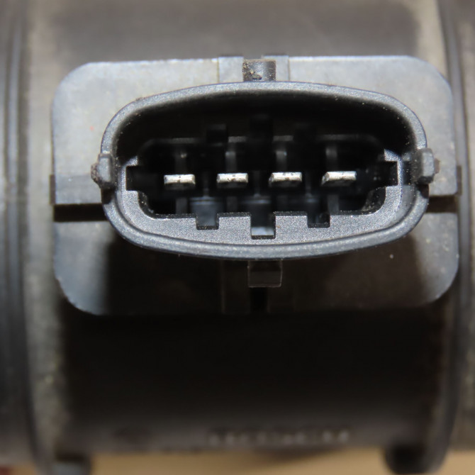 Debimetre air occasion ALFA ROMEO MI.TO MI.TO Phase 1 2008-09-01->2016-12-31 1.6 JTDm 120ch 51831050 4