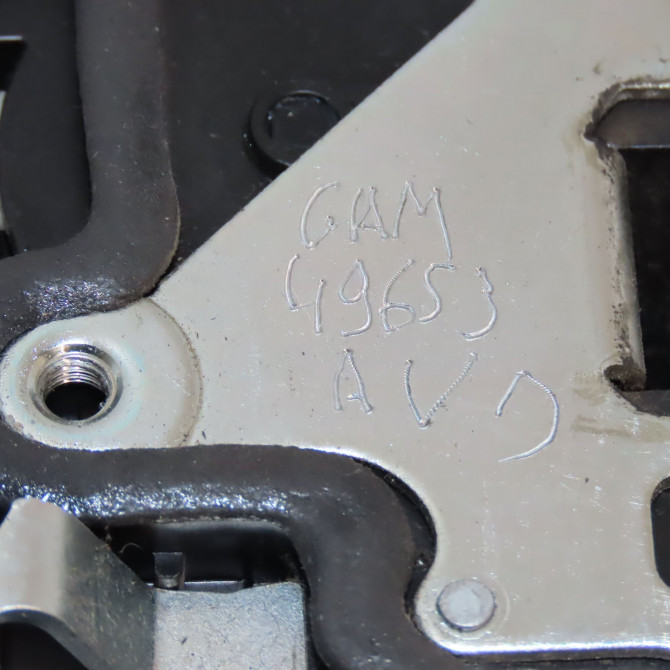 Serrure porte avd occasion B.M.W. SERIE 1 I Phase 2 01-2007->07-2011 116D 115CH 51217229458 4