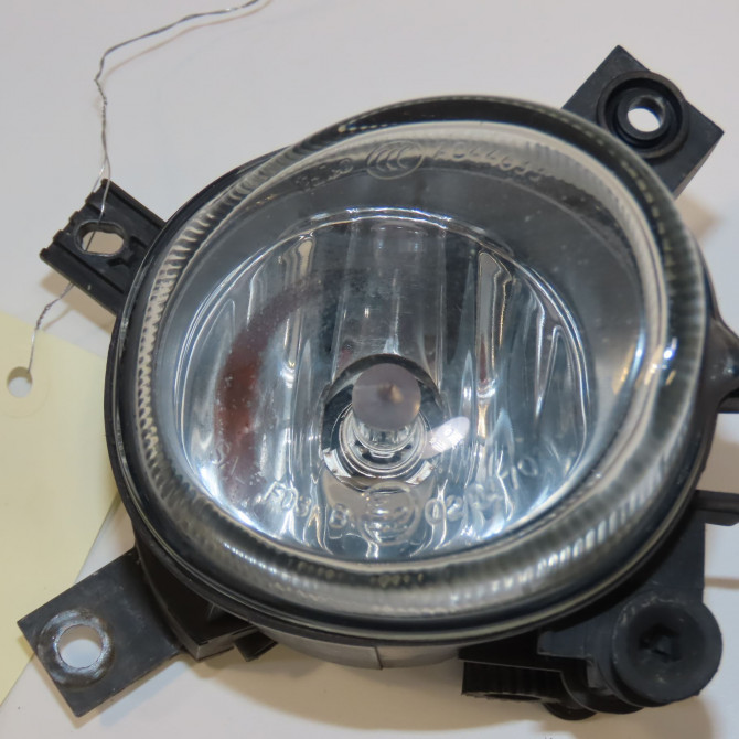 Phare antibrouillard avant droit occasion AUDI A3 II Phase 1 06-2003->06-2008 1.9 TDi 8P0941700A 1