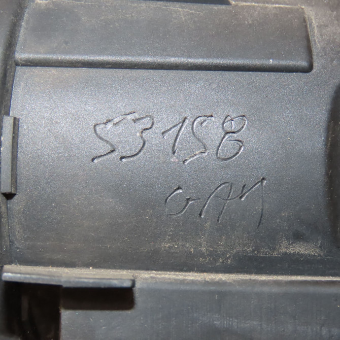 Phare antibrouillard avant droit occasion AUDI A3 II Phase 1 06-2003->06-2008 1.9 TDi 8P0941700A 4