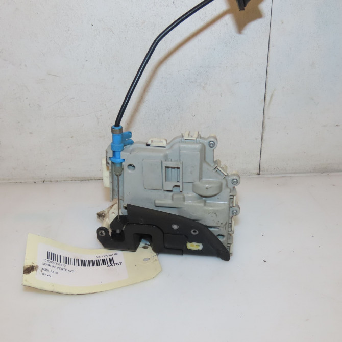 Serrure porte avd occasion AUDI A3 III 8X1837016B 1