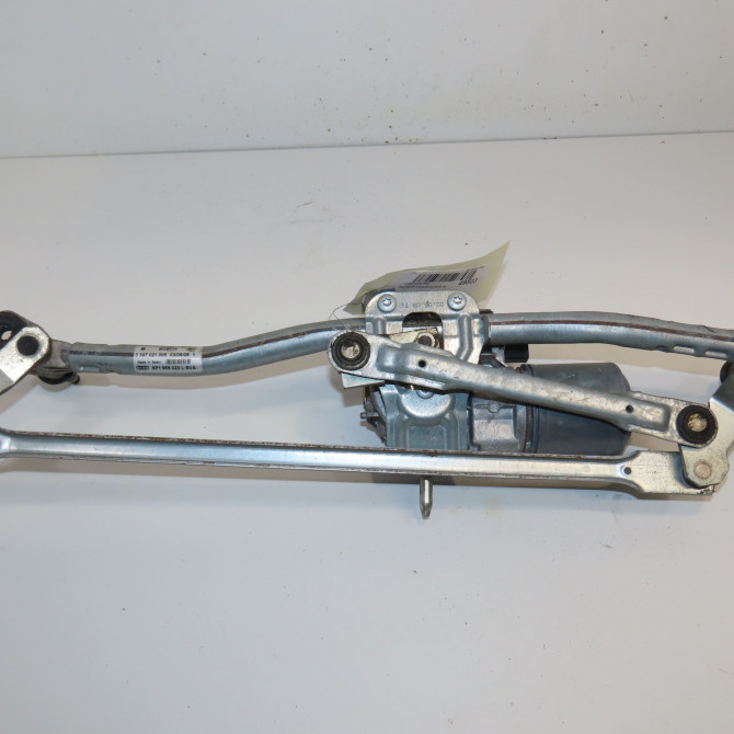 Moteur essuie-glace avant occasion  8P1955023L 2