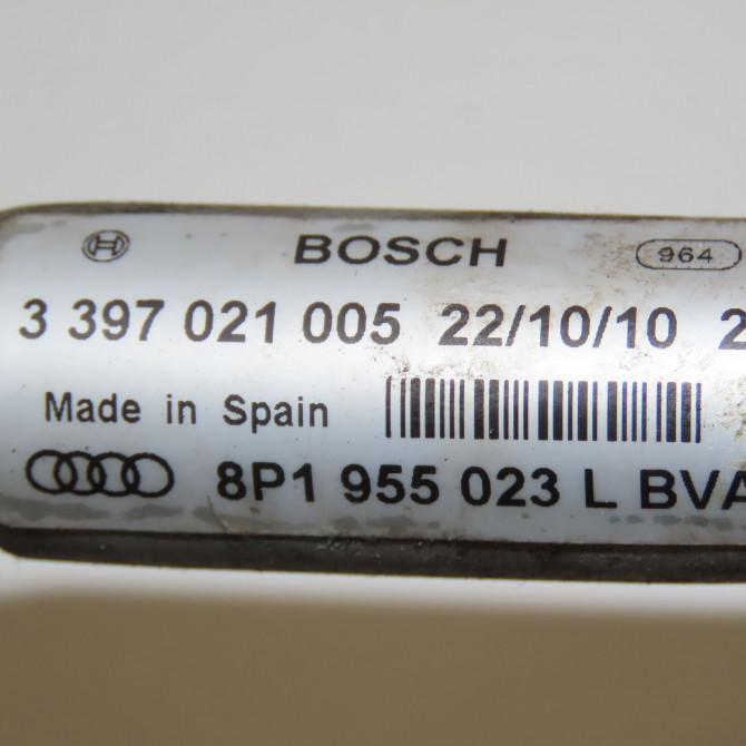 Moteur essuie-glace avant occasion AUDI A3 II Phase 2 06-2008->07-2012 8P1955023L 4