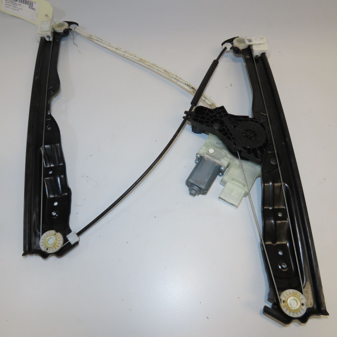 Mecanisme+moteur leve-glace avg occasion PEUGEOT 308 II 308 II Phase 1 2013-06-01->2017-08-31 1.2 130ch 1