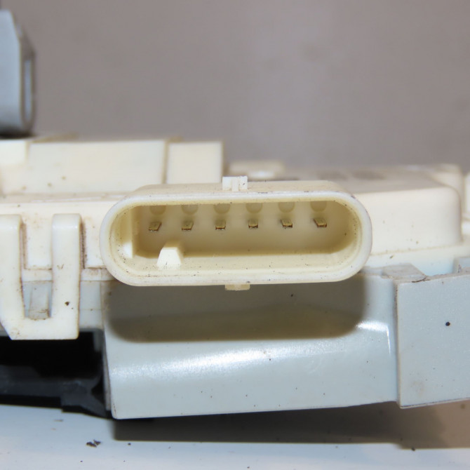 Serrure porte avd occasion  8X1837016B 3