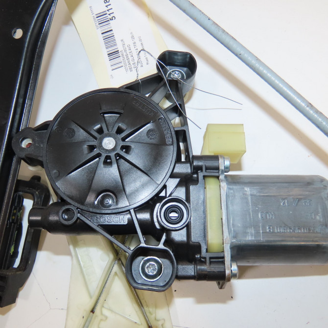 Mecanisme + moteur lève-glace avant droit occasion  8V3837462A 3