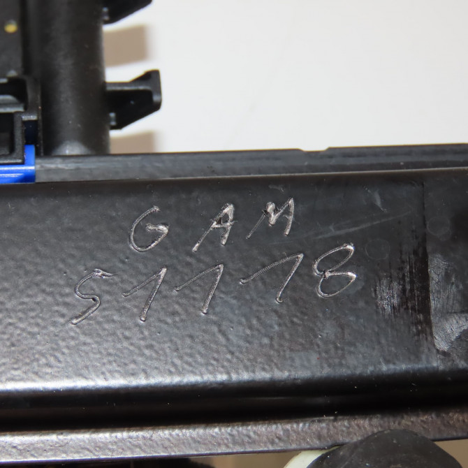 Mecanisme + moteur lève-glace avant droit occasion  8V3837462A 8