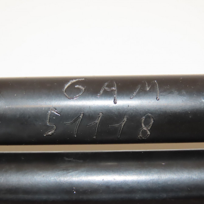 Verin droit hayon occasion  8V3827552 3