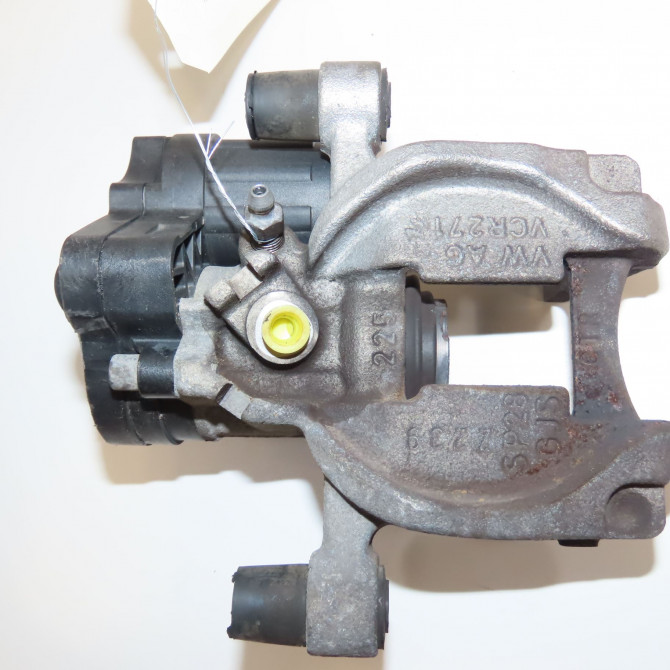 Etrier de frein arrière gauche occasion  8V0615423D 4