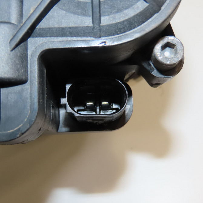 Etrier de frein arrière gauche occasion  8V0615423D 5