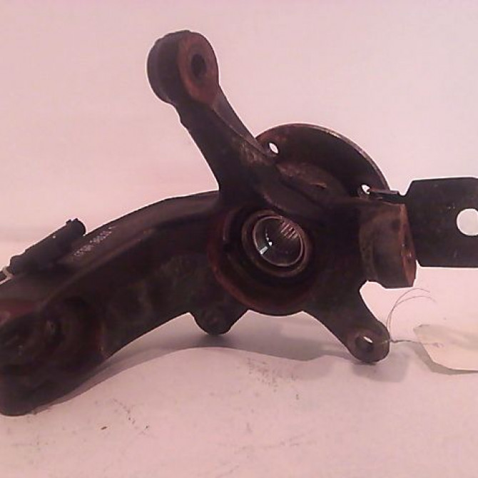 Moyeu avd occasion PEUGEOT 108 Phase 1 06-2014->... 1.0 E-VTI 68ch 6822JL 2