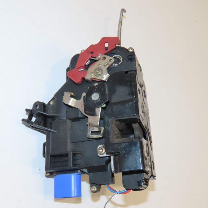 Serrure porte avd occasion AUDI A3 II Phase 1 06-2003->06-2008 2.0 TDi 140ch 4E1837016 2