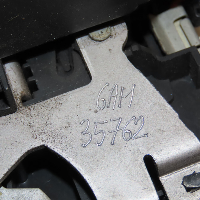 Serrure porte avd occasion AUDI A3 II Phase 1 06-2003->06-2008 2.0 TDi 140ch 4E1837016 6