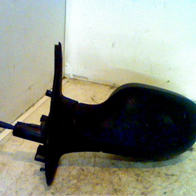 Retroviseur exterieur gauche occasion NISSAN MICRA III Phase 1 01-2003->07-2005 1.2i 65ch 96302AX661 1