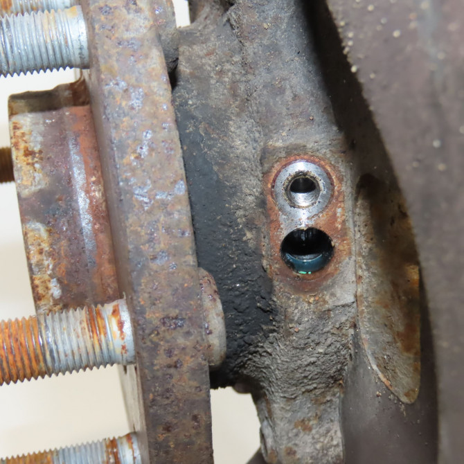 Moyeu avd occasion NISSAN NAVARA I Phase 1 08-2005->12-2010 3