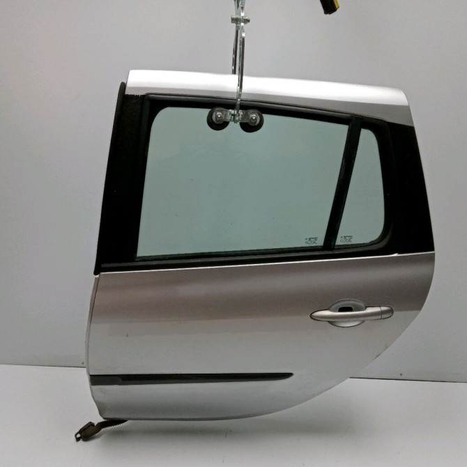 Porte arrière gauche occasion RENAULT CLIO III phase 2 ESTATE 03-2009->12-2014 1.5 DCI 75ch 7751478293 1