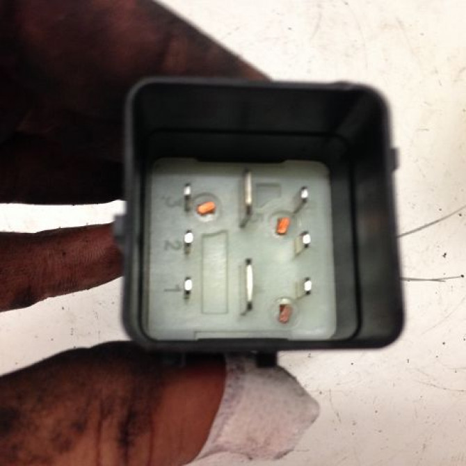 Boitier de préchauffage occasion CITROEN C4 II Phase 1 10-2010->01-2015 598140 2