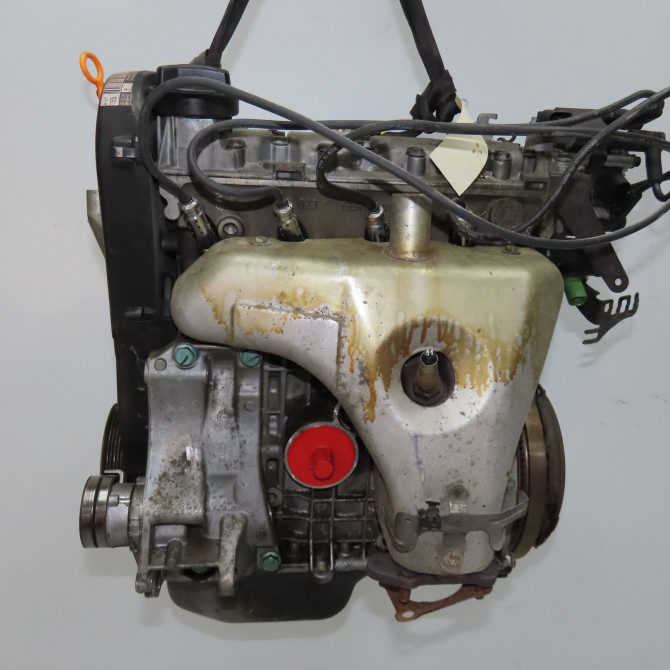 Moteur essence occasion VOLKSWAGEN POLO III Phase 2 11-1999->12-2001 1.4 30100098QX 4