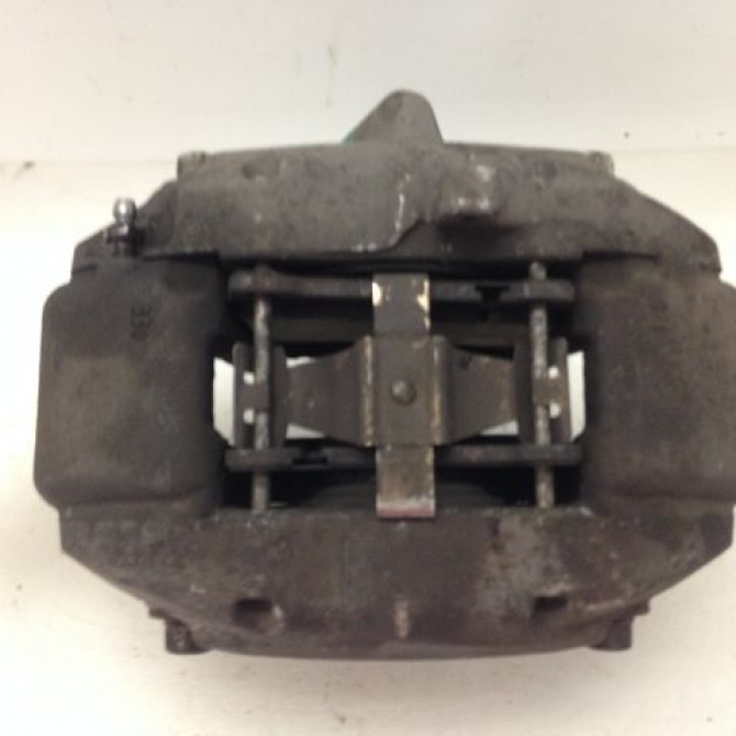 Etrier de frein avant gauche occasion MERCEDES CLASSE CLK II Phase 2 COUPE 05-2005->12-2009 34203683 1