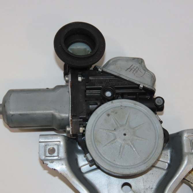 Mecanisme+moteur leve-glace avg occasion TOYOTA YARIS III YARIS III Phase 1 2011-03-01->2015-04-30 3