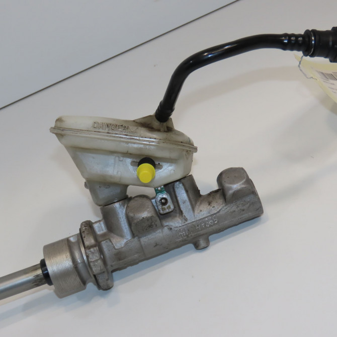 Maitre cylindre occasion PEUGEOT 307 Phase 1 04-2001->06-2005 2.0 HDI 90ch 4601L0 1