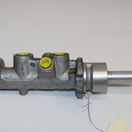 Maitre cylindre occasion PEUGEOT 307 Phase 2 SW 06-2005->07-2008 1.6i 110ch 4601L3