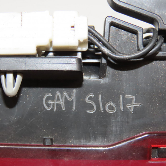 Feux stop supplementaire occasion NISSAN X-TRAIL I Phase 2 01-2004->11-2007 2.2 DCI 4